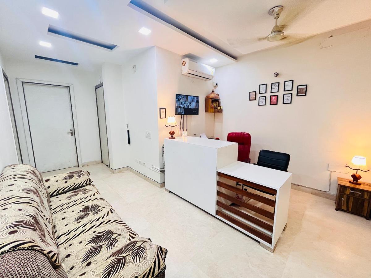 Hotel Park Pride Pitampura New Delhi, Couple Friendly Exterior photo