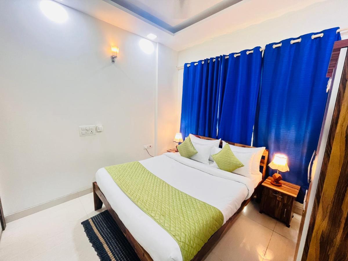 Hotel Park Pride Pitampura New Delhi, Couple Friendly Exterior photo
