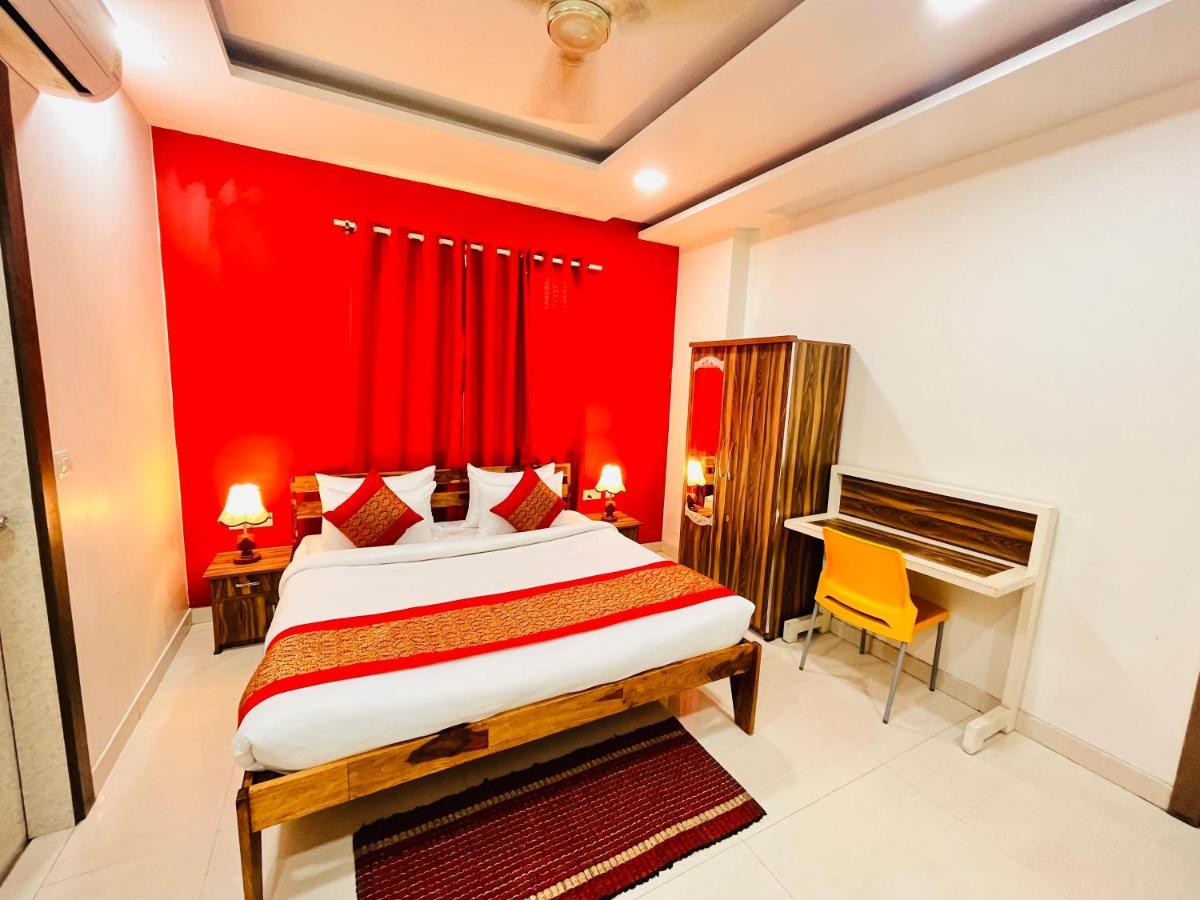Hotel Park Pride Pitampura New Delhi, Couple Friendly Exterior photo