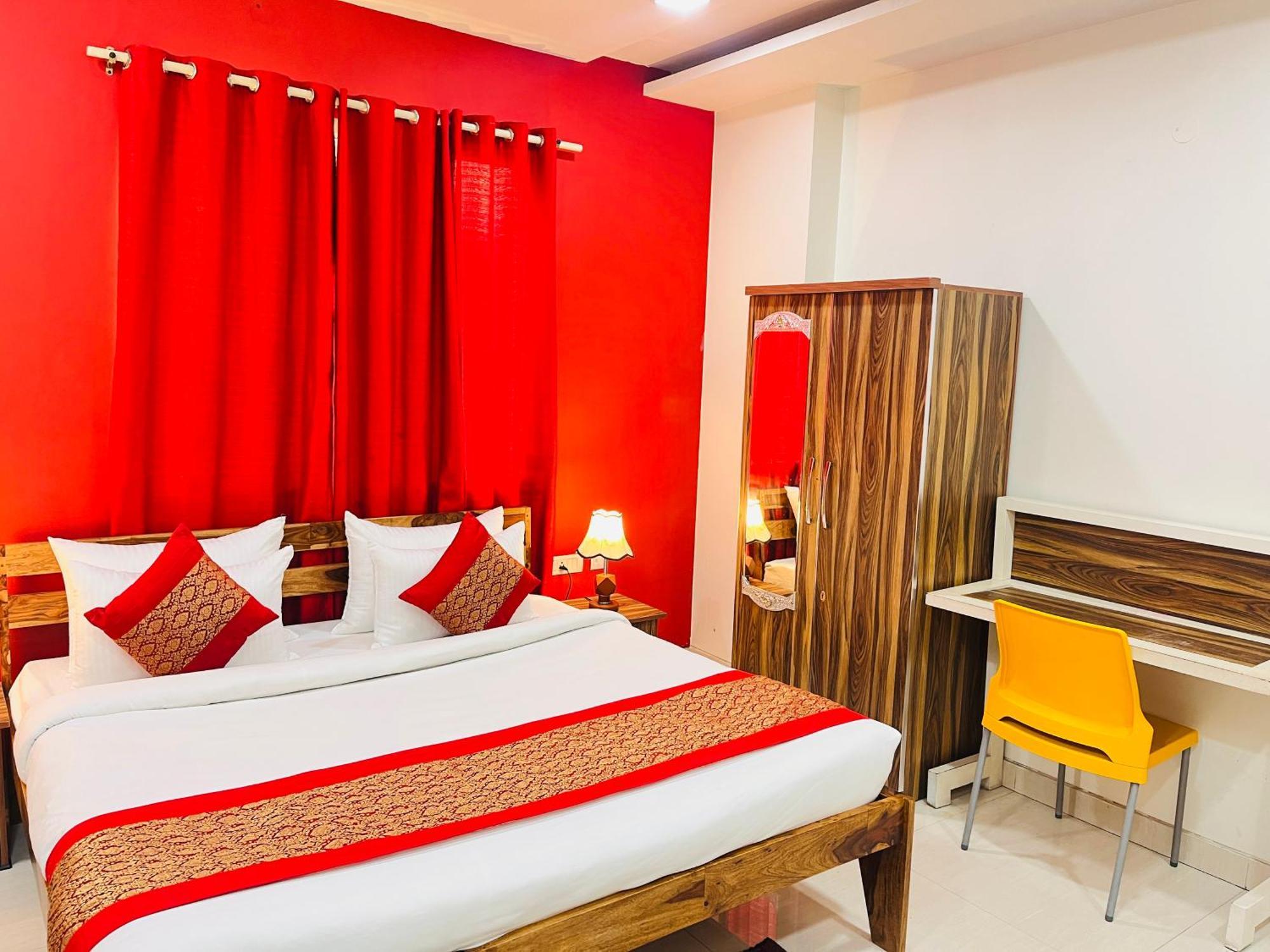 Hotel Park Pride Pitampura New Delhi, Couple Friendly Exterior photo